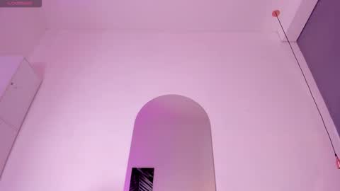 Snapshot of miss_ambrer chatting on 01.15.26 Amber online show from 01.15.26