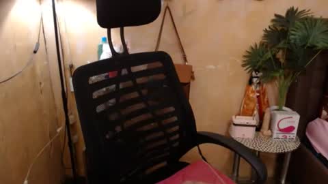 miss angelic15 online show from 02.28.25