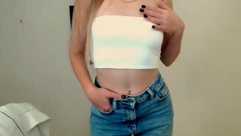 Angelina online show from 09.30.25