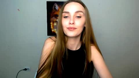 Snapshot of miss_angelina_ chatting on 05.29.26 Angelina online show from 05.29.26