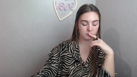 Snapshot of miss_azalea chatting on 02.02.25 Georgia online show from 02.02.25