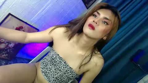 miss_bella69 online show from 11.27.25