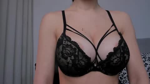 Ivy online show from 02.09.25