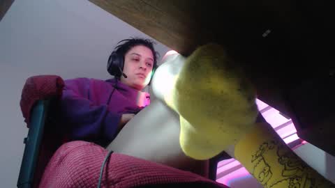 Snapshot of miss_carmila chatting on 11.24.25 Miss Carmila online show from 11.24.25