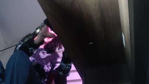 Snapshot of miss_carmila chatting on 11.30.25 Miss Carmila online show from 11.30.25