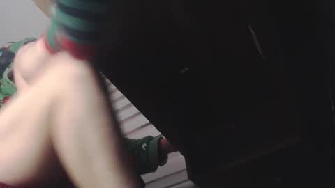 Snapshot of miss_carmila chatting on 12.04.25 Miss Carmila online show from 12.04.25