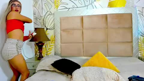 miss_channellx online show from 02.17.25