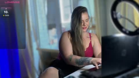 Miss Christine online show from 06.04.26