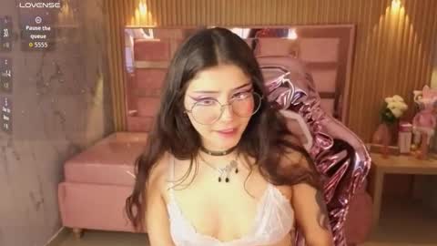 miss_devil_s online show from 03.12.26