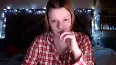 Elis online show from 01.04.25