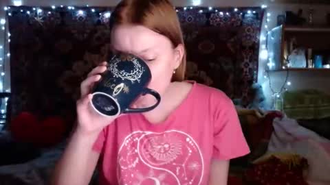 Elis online show from 02.19.25