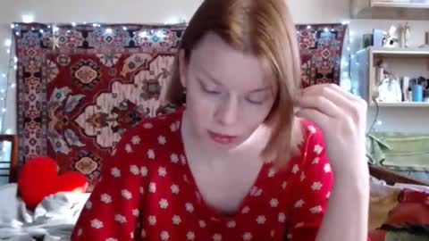 Elis online show from 02.25.25