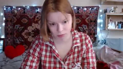 Elis online show from 03.04.25