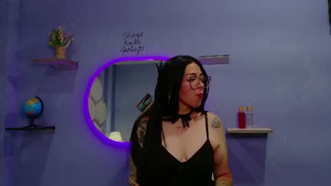Snapshot of miss_evans_ chatting on 06.26.26 miss_evans_ online show from 06.26.26