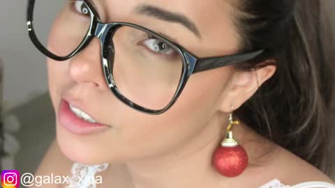 Snapshot of miss_galaxxia chatting on 12.02.24  Elisabeth  IG galax xxia       online show from 12.02.24