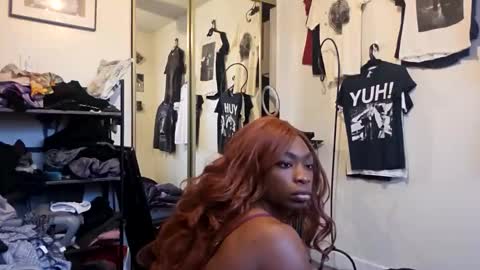 Miss Ivory online show from 02.17.26