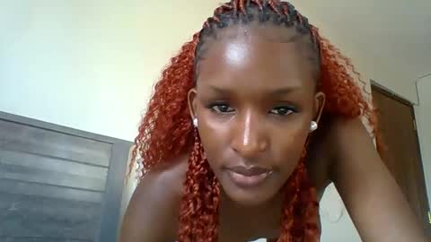 Snapshot of miss_kiki7 chatting on 11.10.25 kiki online show from 11.10.25