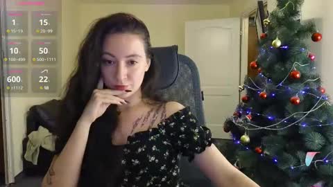 Laura online show from 01.11.25