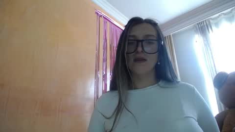 lilieth  online show from 03.05.26