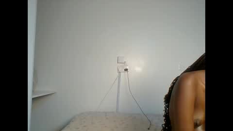 miss_lolah7 online show from 05.30.26
