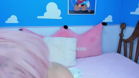 miss_lucyla online show from 10.06.25