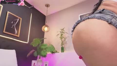   online show from 02.10.26