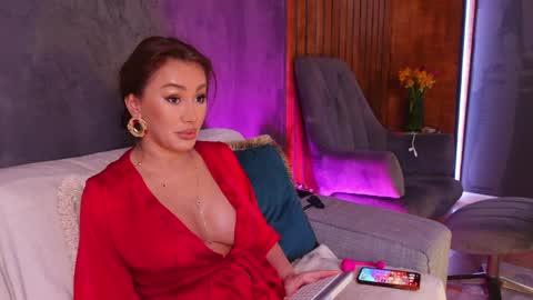 Snapshot of miss_m chatting on 04.01.26 miss_m online show from 04.01.26