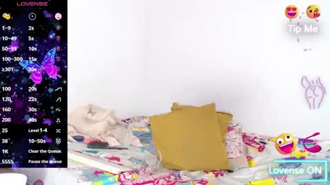 Ashley online show from 09.10.25