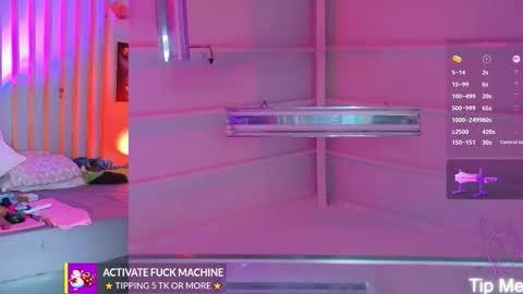  Miss Pawi online show from 12.04.25