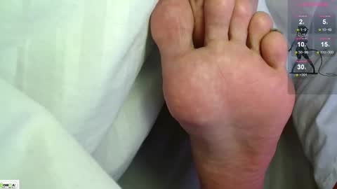    100 thumbs up online show from 01.15.26