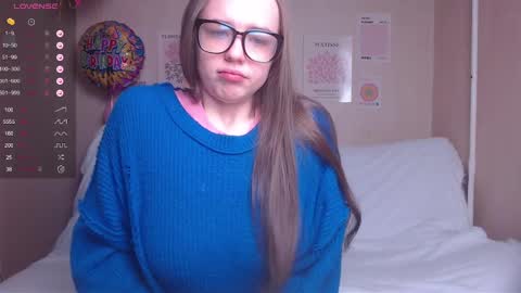 Bella online show from 12.11.24