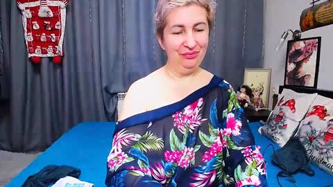 miss_tasha_kom online show from 12.25.24