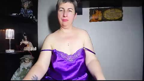 miss_tasha_kom online show from 12.15.25