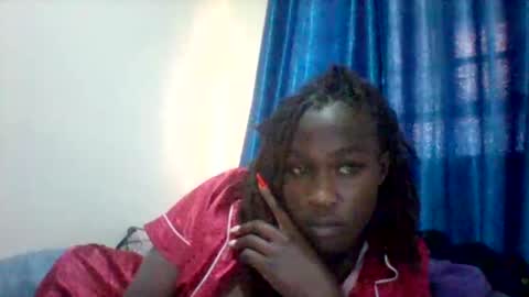 miss_vall online show from 11.19.25