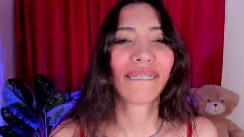 Snapshot of miss_veronica2 chatting on 10.28.25 Miss Veronica online show from 10.28.25