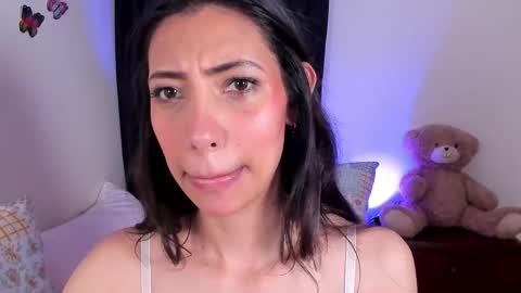 Snapshot of miss_veronica2 chatting on 12.04.25 Miss Veronica online show from 12.04.25