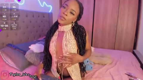 Tay Tay Independent Model   online show from 07.25.26