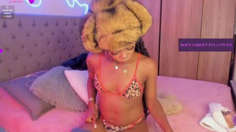 Tay Tay Independent Model   online show from 08.06.26