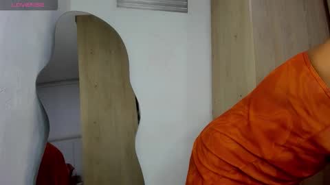 Snapshot of missangeldust chatting on 11.12.25 missangeldust online show from 11.12.25