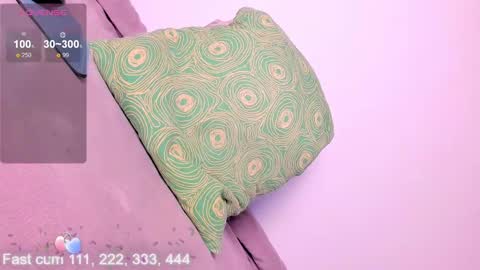 MissAyline online show from 02.09.25