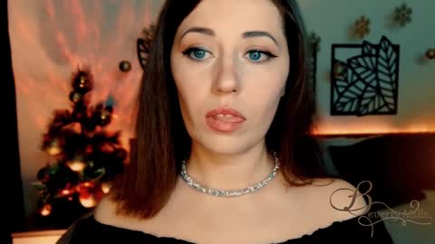 The divine Beverly online show from 12.28.24