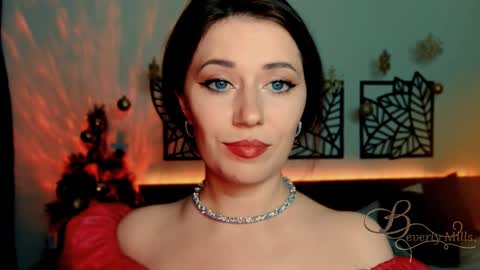 The divine Beverly online show from 01.04.25