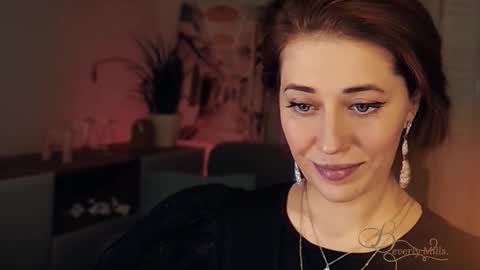 The divine Beverly online show from 01.18.26