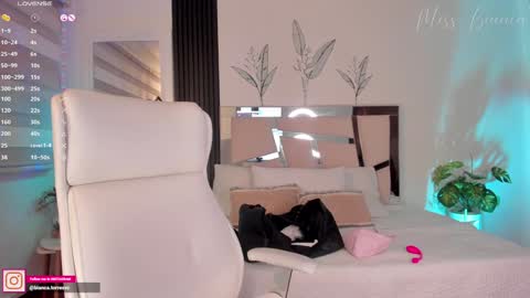 Bianca Torres online show from 12.14.24