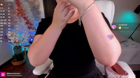 Bianca Torres online show from 01.10.25