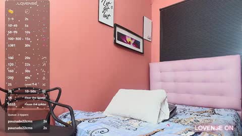 Miss Evelyn  online show from 12.10.24