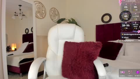 Camila Flores online show from 01.11.25