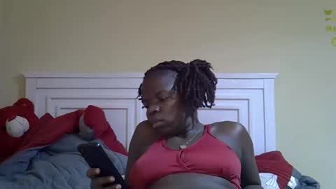 Snapshot of misscandy352_ chatting on 04.18.26 misscandy352_ online show from 04.18.26