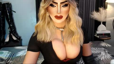 PRIESTESS CHANNEL online show from 11.05.25