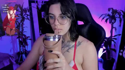 Snapshot of misscharlottte_18 chatting on 11.21.25 Missy Charlottte. Hey remember to give me a thumbs up ty online show from 11.21.25